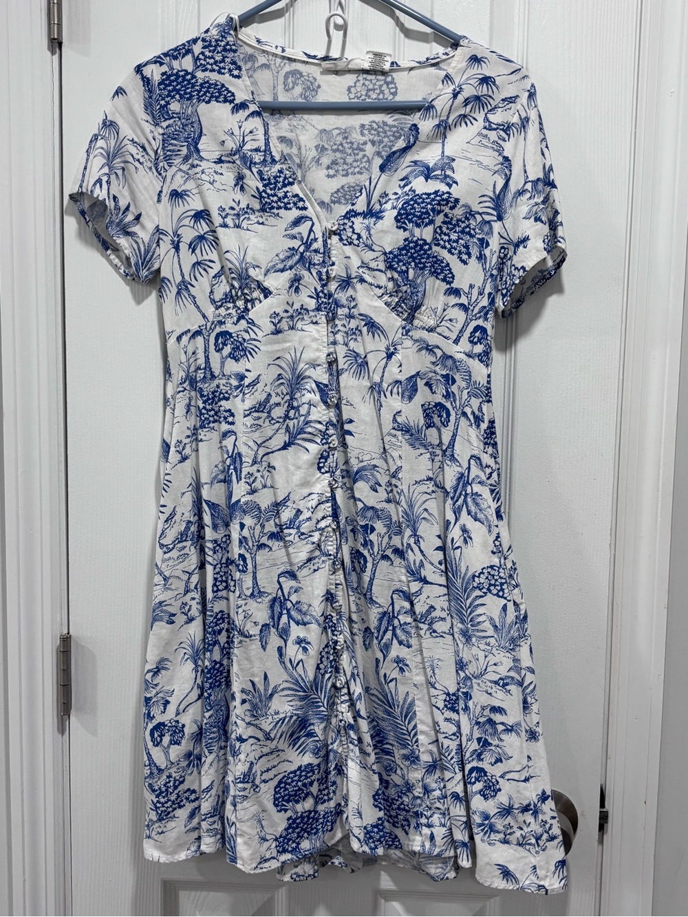 Nicole Miller White Mini Dress with Blue Botanical Toile - Picture 2 of 12